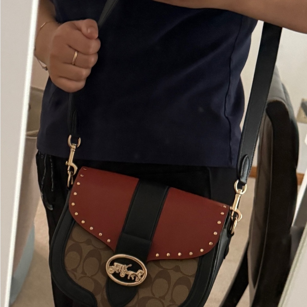 Coach  Crossbody Bag - Picture 11 of 14